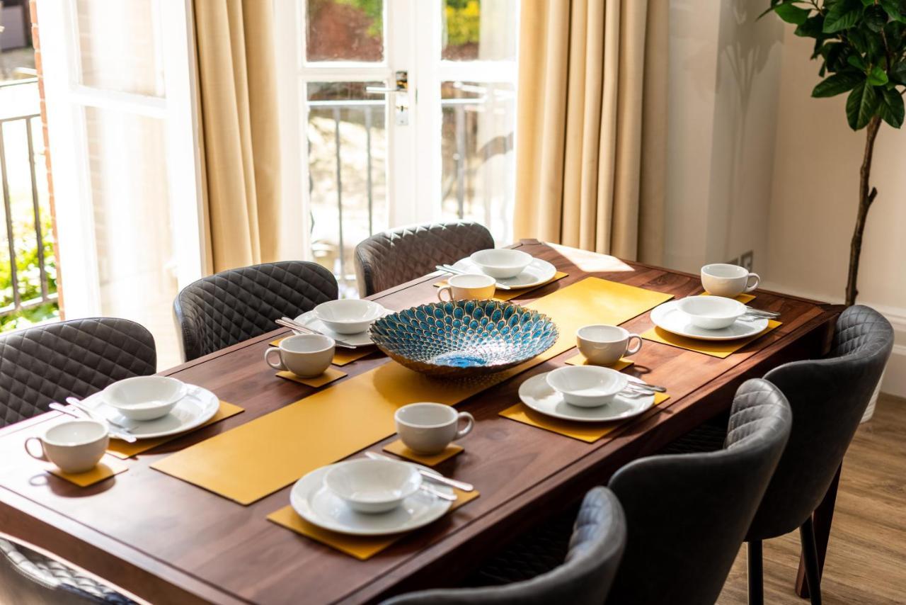 3 Bedroom Garden Apartment Opposite The Beach Hove Extérieur photo