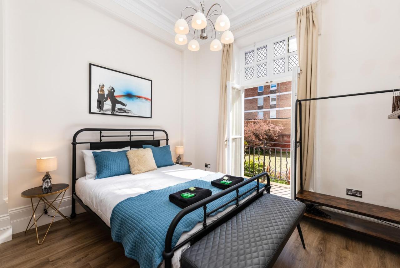 3 Bedroom Garden Apartment Opposite The Beach Hove Extérieur photo