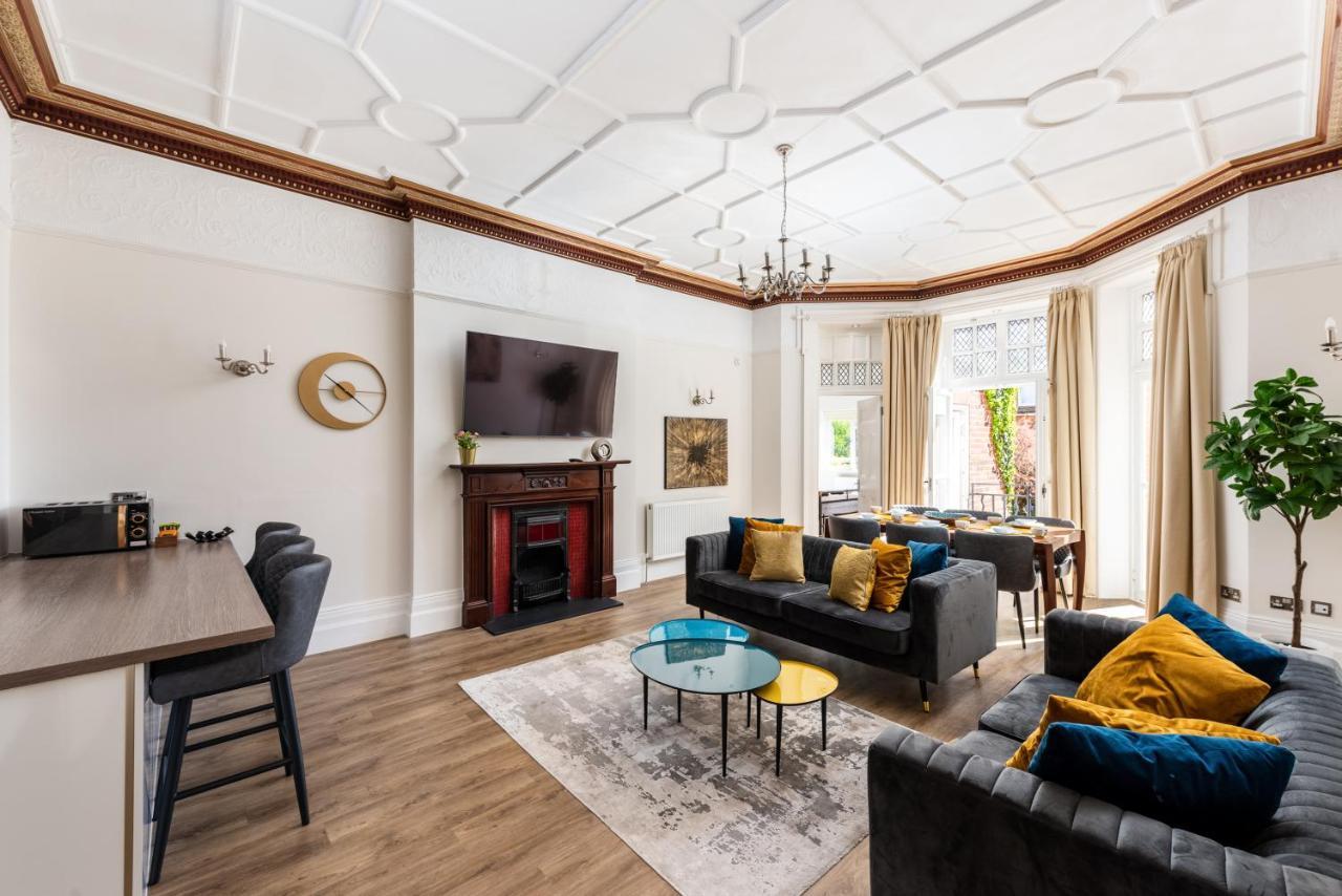 3 Bedroom Garden Apartment Opposite The Beach Hove Extérieur photo