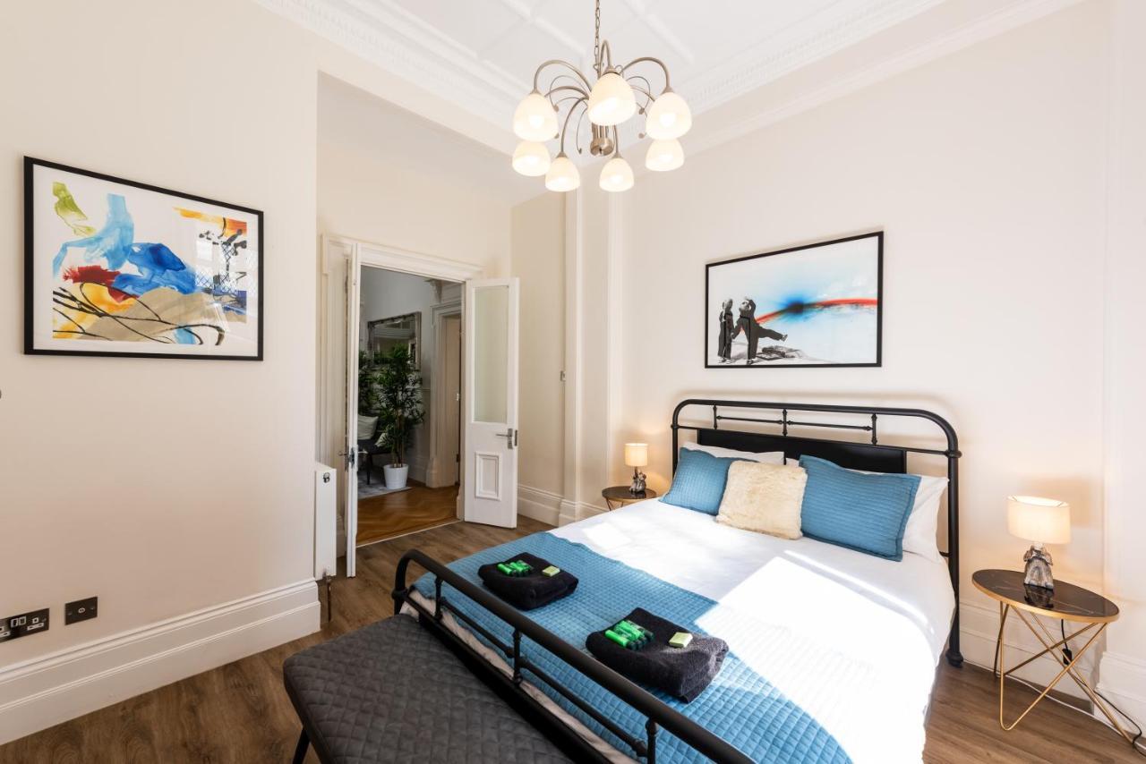 3 Bedroom Garden Apartment Opposite The Beach Hove Extérieur photo