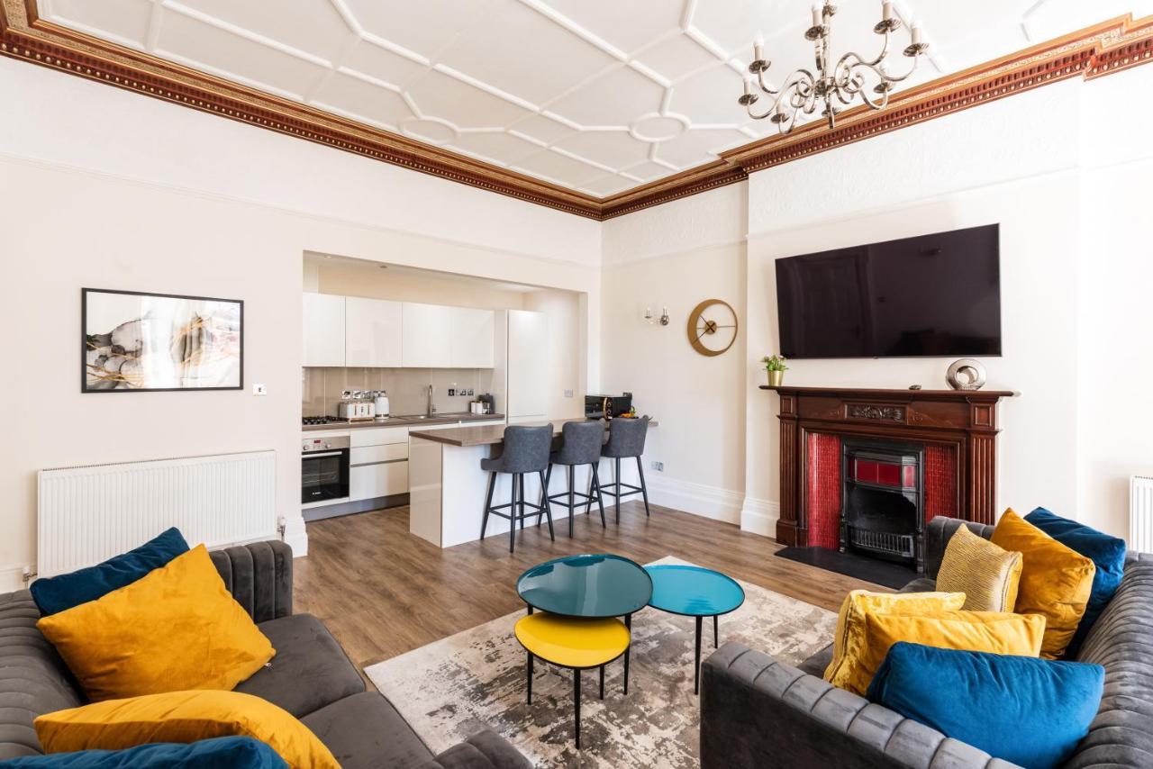3 Bedroom Garden Apartment Opposite The Beach Hove Extérieur photo